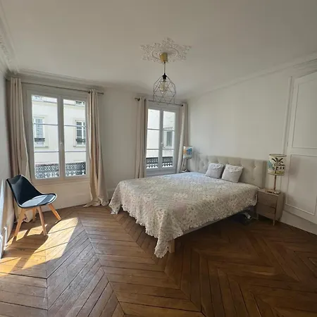 Apartamento Charming And Luminous Opera -montmartre - Rue Des Martyrs Paris